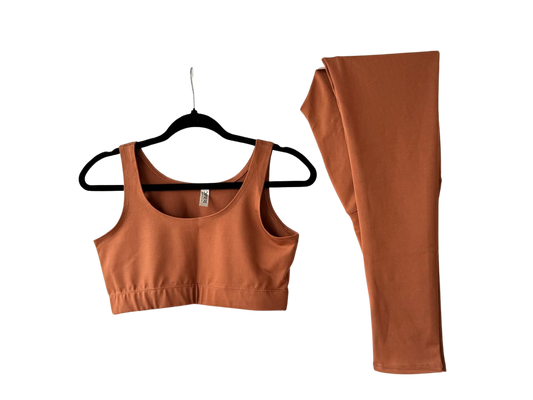 CONJUNTO DEPORTIVO CAFE ORIGEN - PANTALON TOP - REF: CJDP0011